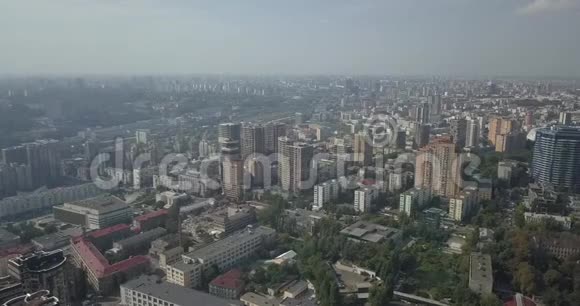 大人口发展基础设施城市俯视图现代摩天大楼4k4096x2160视频的预览图