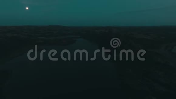 从海中眺望西弗洛莫斯克市视频的预览图