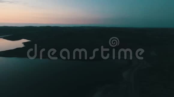 从海中眺望西弗洛莫斯克市视频的预览图