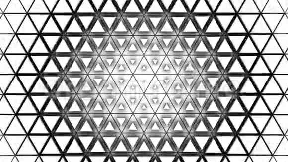 三角形形成A波视频的预览图