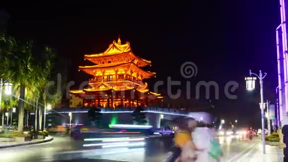 中国广西桂林市区夜间行程视频的预览图