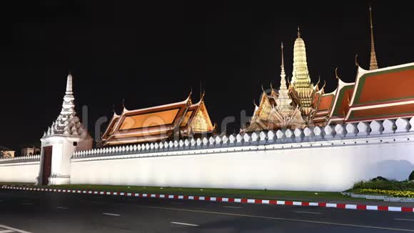 曼谷佛像寺或翡翠佛寺的4K时间景视频的预览图