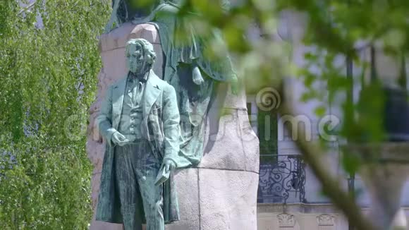 法国雕像普雷斯诺夫特格广场卢布尔雅那4K视频的预览图