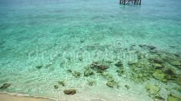 美丽宽阔的马尔代夫海景慢动作视频的预览图