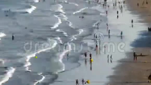 鸟瞰海滩德尔英格尔A加那利群岛严重失误视频的预览图