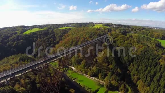 铁路大桥空中壮观的景色索林根德国欧洲视频的预览图