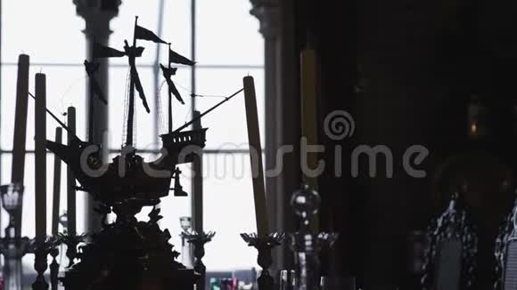 城堡餐桌装饰元素视频的预览图