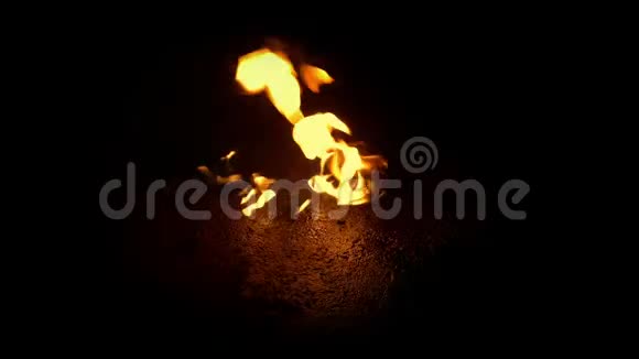 地面燃烧对象组合元素视频的预览图