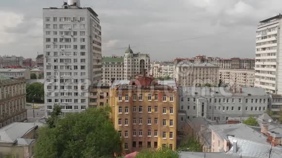 俄罗斯莫斯科Tverskoy行政区人行道移动视频的预览图