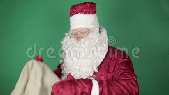 圣诞老人来了视频的预览图