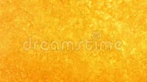 黄金背景金色光芒闪耀水下美丽抽象质感可用作转换添加到视频的预览图