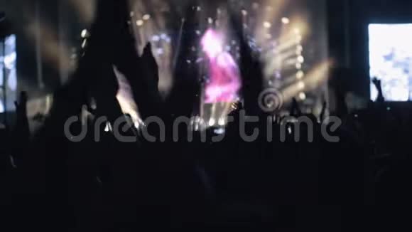 慢手拍音乐音乐会视频的预览图