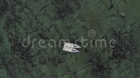 印尼巴厘岛附近无人驾驶飞机发射4K视频的预览图