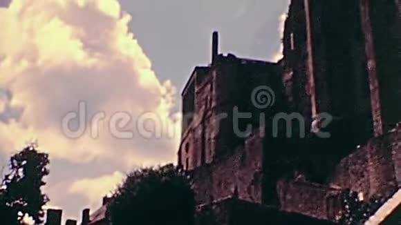 圣米歇尔山城墙视频的预览图