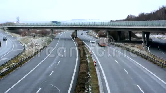 捷克高速公路视频的预览图