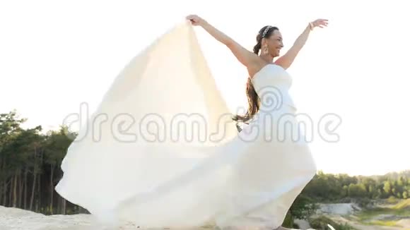新娘的婚礼肖像视频的预览图