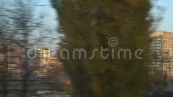 城市建筑基辅运动的城市背景乌克兰视频的预览图