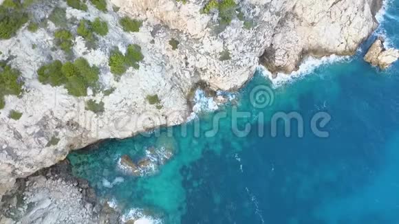 西班牙棕榈岛悬崖峭壁梦幻度假视频的预览图