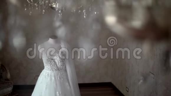 漂亮的婚纱视频的预览图