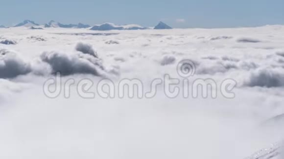 多云冬季度假山区瑞士时间4k视频的预览图