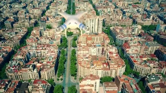 在巴塞罗那街区上空飞行和拍摄视频的预览图