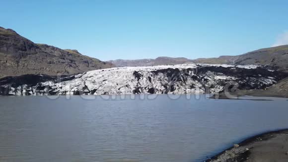 冰岛Solheimajokull出口冰川和冰川泻湖视频的预览图