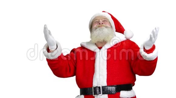 圣诞老人在做手势抬头看视频的预览图