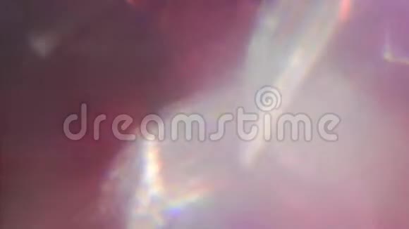 在孤立的空间中彩虹色的多色组合视频的预览图