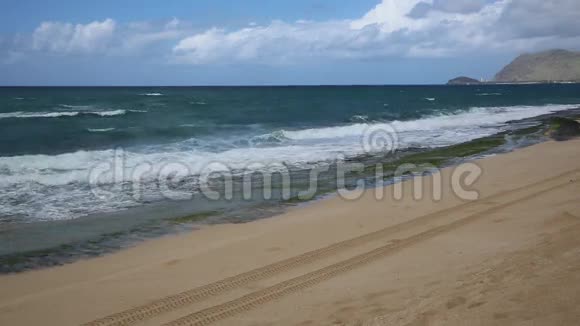 梅里海滩视频的预览图