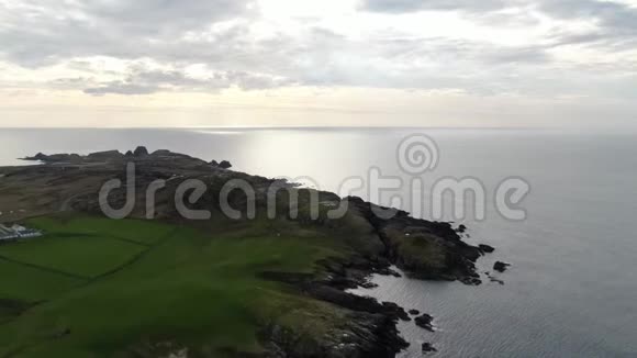 马林头上空日落爱尔兰最北部视频的预览图