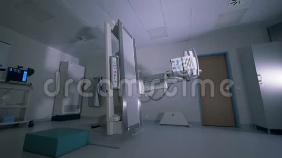 最新的医学x射线技术CT扫描仪放射科设备视频的预览图