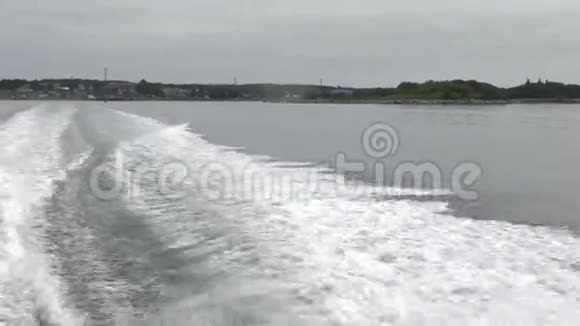 这艘船从索洛韦茨基岛高速出海视频的预览图