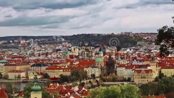 捷克布拉格历史中心美景视频的预览图