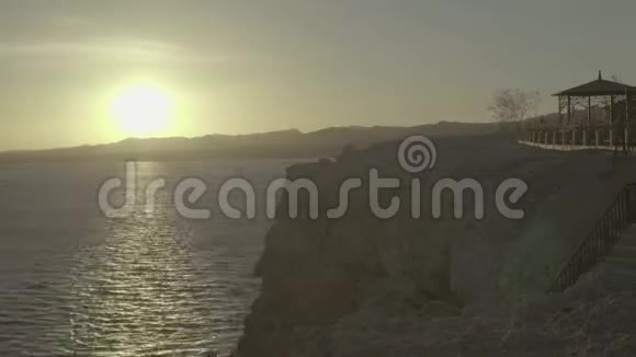 海滩上的日落沙姆沙伊赫埃及时间流逝视频的预览图