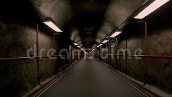 黑暗恐怖的地下空洞视频的预览图