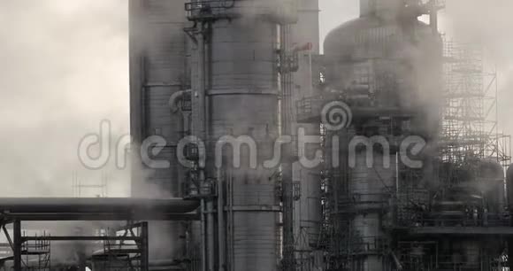 化工厂构筑物管道视频的预览图