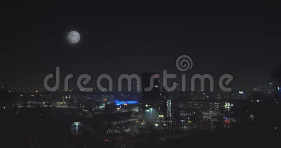 夜城满月视频的预览图