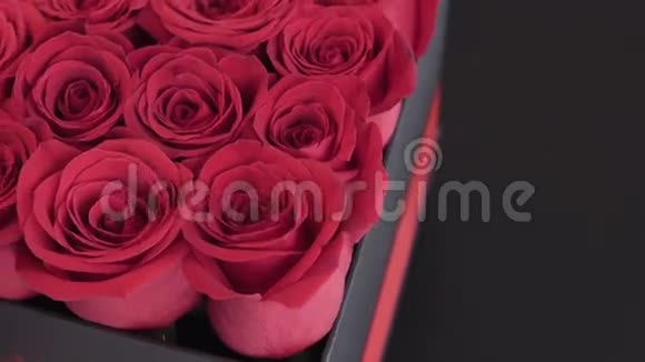 一盒红玫瑰视频的预览图