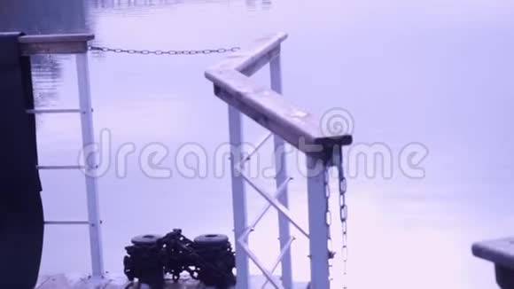 乌克兰扎波罗热河大桥视频的预览图