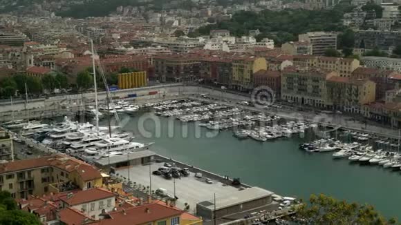 法国城市尼斯它的港口和游艇视频的预览图