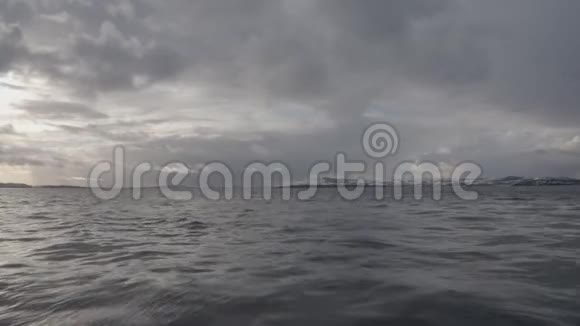 海洋视角拍摄视频的预览图