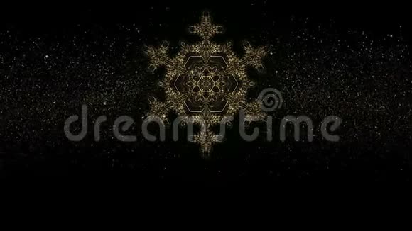 圣诞节闪耀金色雪花在黑暗的背景与节日装饰元素循环运动图形视频的预览图