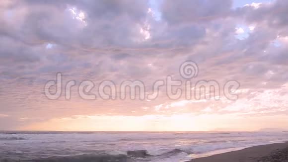 多云的意大利海景视频的预览图