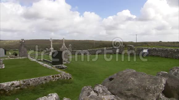 爱尔兰的和平墓地视频的预览图