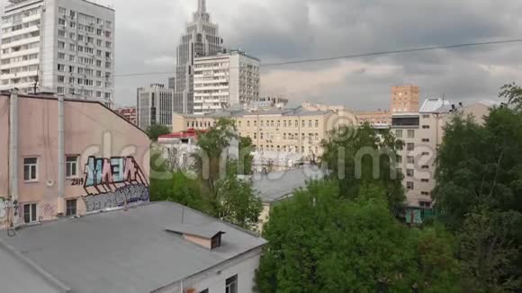 俄罗斯莫斯科Tverskoy行政区向上移动视频的预览图