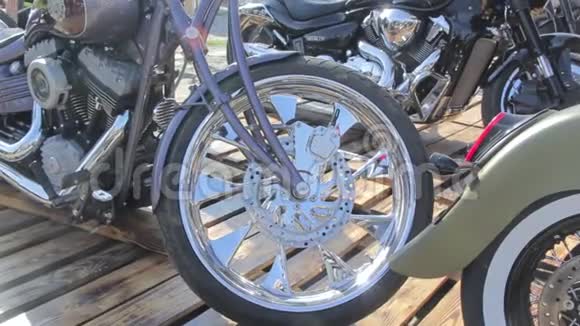 摩托车零部件特写视频的预览图