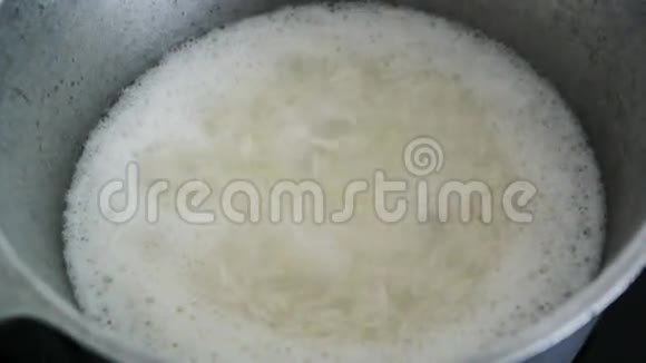 煮米饭视频的预览图