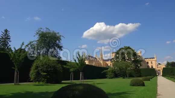 莱德尼斯宫与绿色花园捷克视频的预览图