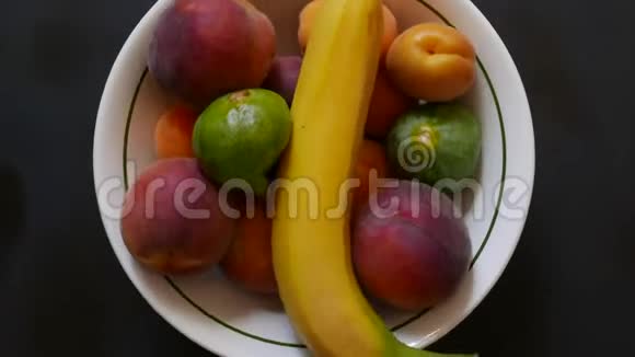 水果是有益健康的饮食视频的预览图