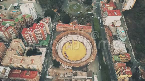 西班牙马拉盖塔广场或历史上马拉加斗牛场的鸟瞰图视频的预览图